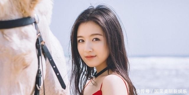 好看的女生:判断一个女生的颜值高低需要哪些技巧?教你一招鉴定女生颜值