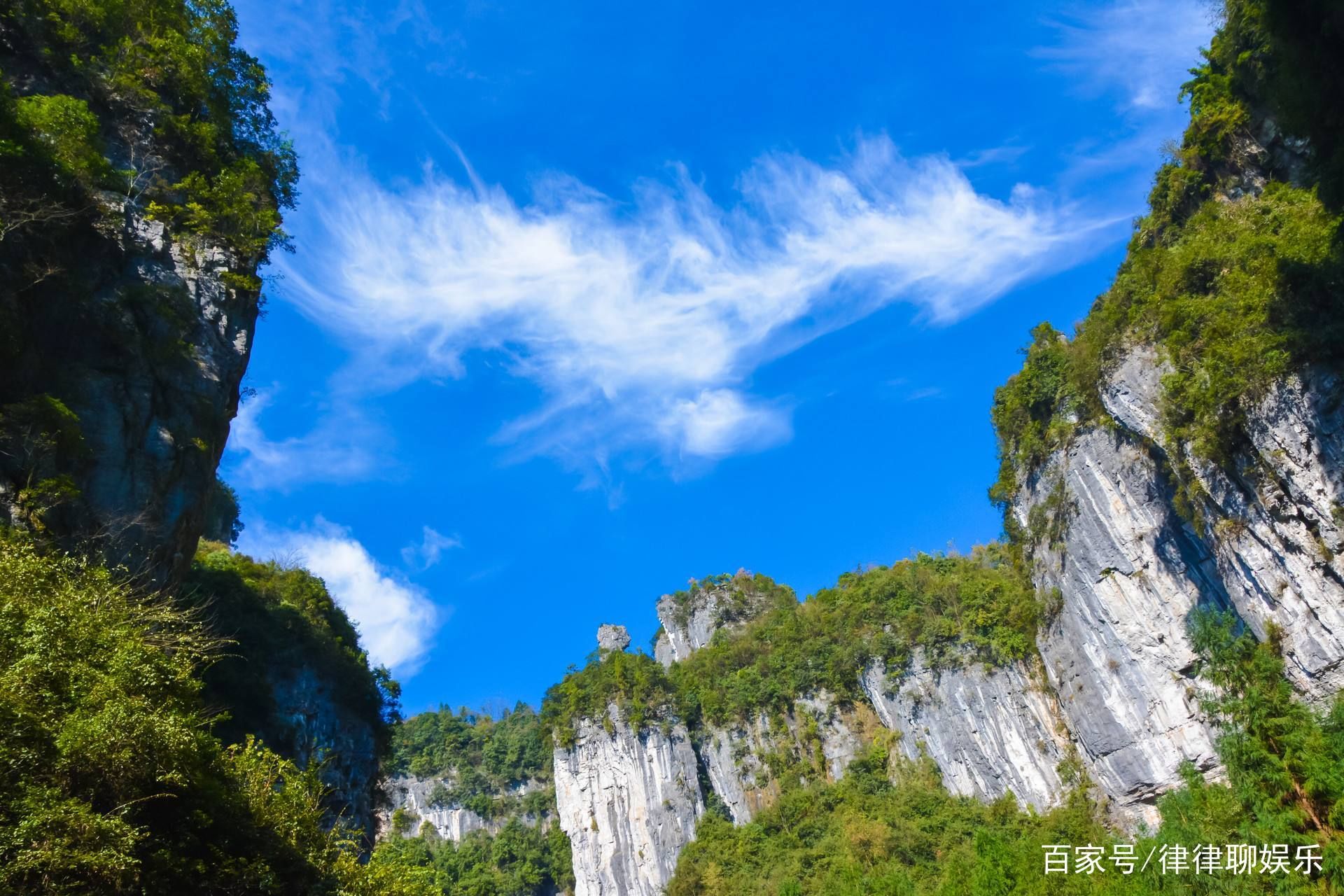  『景点』重庆最折磨人的景点，号称地球最美裂缝，却苦了游客