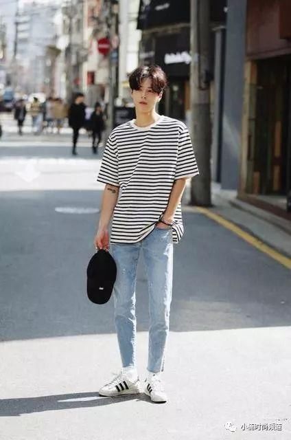 六招造型神技巧教你搭配Oversize T恤也能穿出好比例