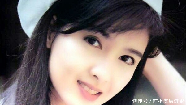 『周慧敏』53岁的周慧敏比20岁更美,还是个画画高手,人美画更美!