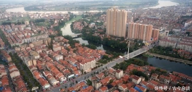 我国湖北一个县级市发展迅速：它是江汉明珠，未来是否划入武汉？