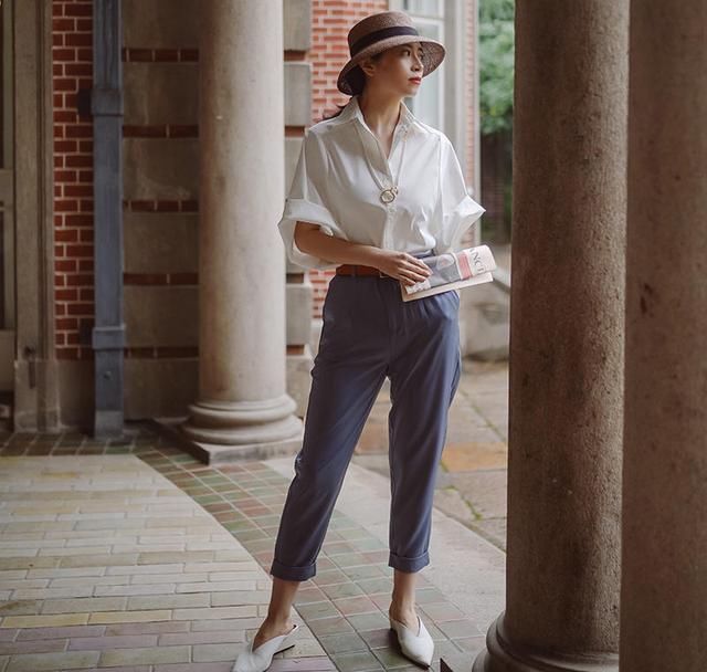  『萝卜』三木博主的春季造型真美，条纹衬衫配萝卜裤，照着穿一样显品位