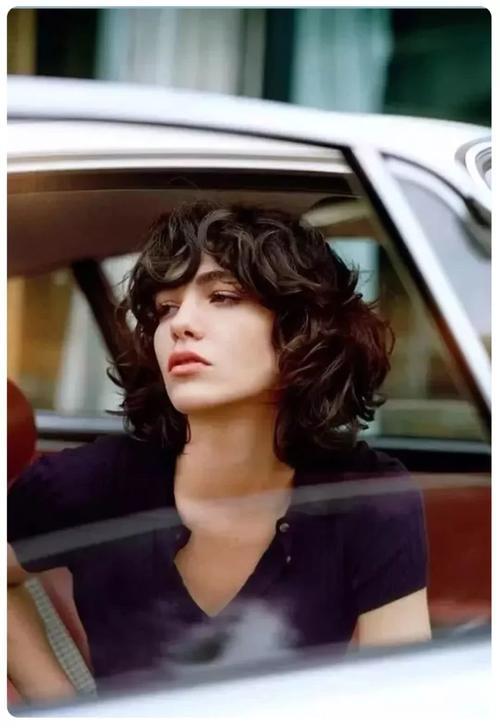 今年最流行的7款短发,看到第2款就心动了!