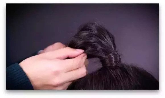 换个发型就能逆生长?热巴秦岚的灯笼辫我第一个pick