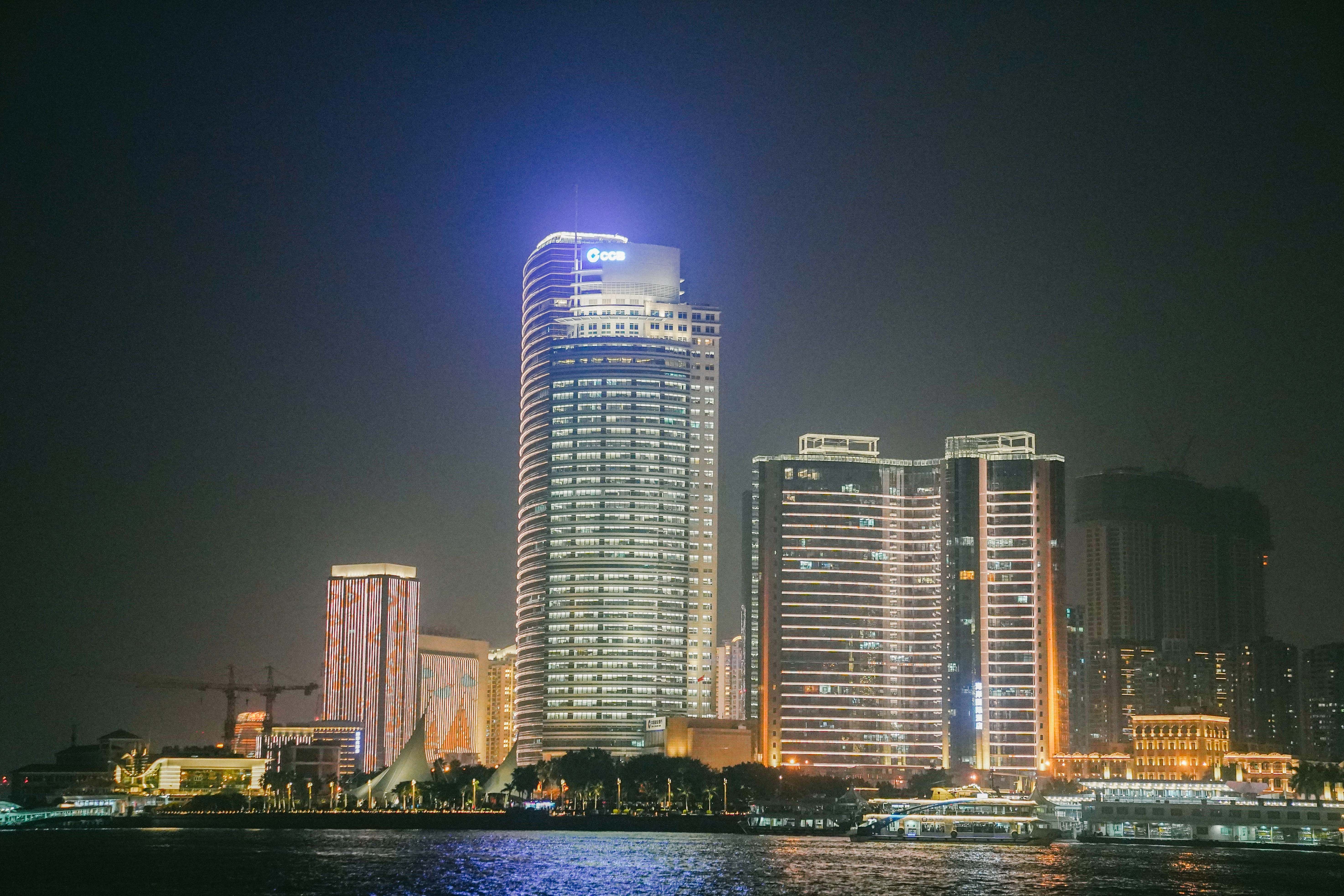  【沃尔沃X旅行家】全厦门最潮英迪格酒店，带你发现厦门另一面