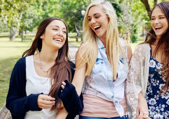 乌克兰美女大多肤白貌美大长腿，非常符合中国男性的审美！