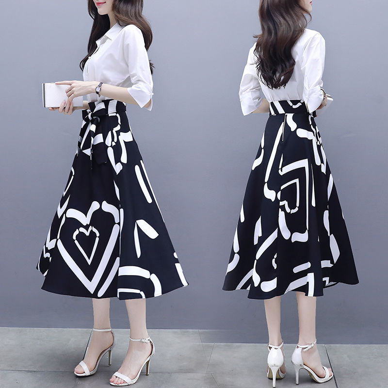 以前总觉得年轻不用打扮，如今穿上精品套装才知道，差距一目了然