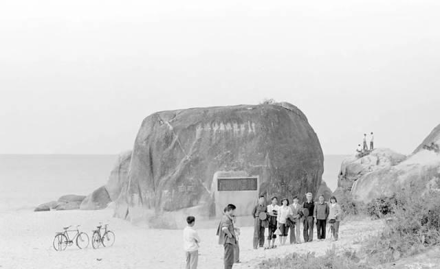  镜头：30年踏遍大街小巷，这位意大利摄影师用镜头记录80年代中