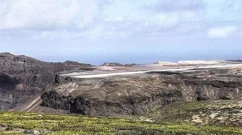 世界上“最没用”的机场，三年花25亿建设，7年却只降落一架飞机