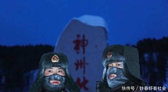  「士兵」中国最危险边防线，已有7条军犬被咬死，士兵睡觉也拿刀