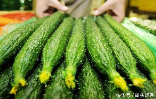 『送给』痘印不知道怎么去?4个小锦囊送给你,能为去痘印帮上忙