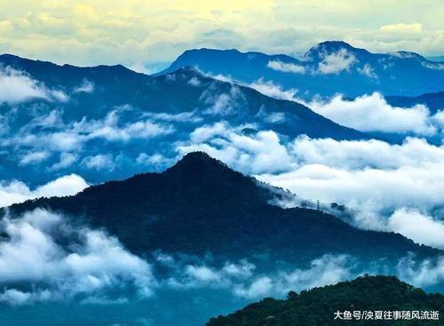我国被人们“小看”的一座山,景色不亚于黄山,有99座山峰相连