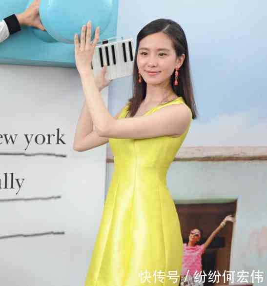 刘诗诗大胆素颜出镜,脸上光滑洁净满脸都是胶原蛋白让人好羡慕