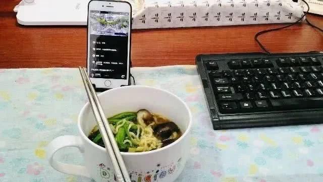  #饭上班#“带着便当去上班”成潮流，需要注意的是……