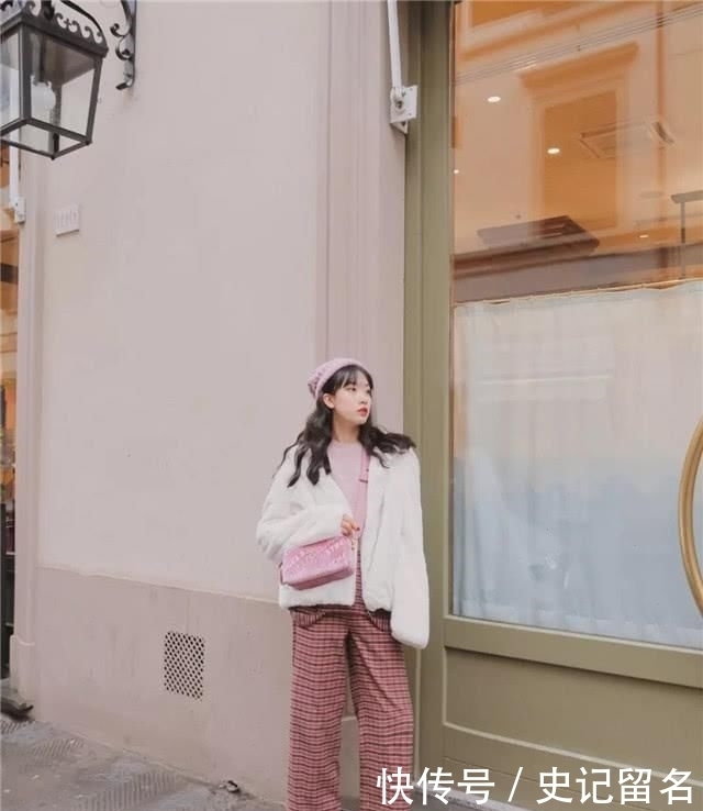  「影响我们」女生最伤脚的鞋子排行榜，高跟鞋只排第2，没想到第1名居然是它！