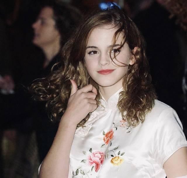 沃特森■外国人不适合穿旗袍艾玛沃特森却穿出了别样的风情,让人惊艳