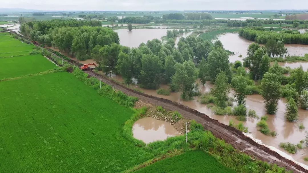 大暴雨正在赶来的路上！暴雨蓝色预警，还有你关心的农业生产……