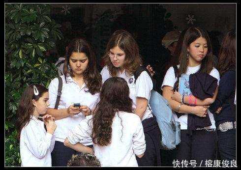 最特殊的中国人欧洲血统却拿着中国国籍，还说着标准的广东话