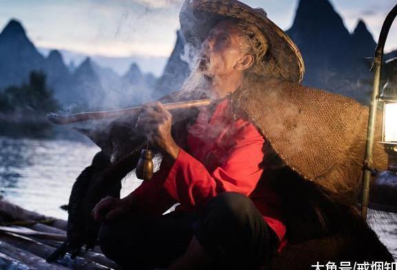 吸烟被“妖魔化”? 为什么很多百岁老人也吸烟? 公布真相!