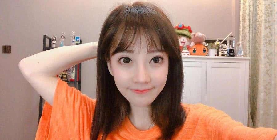 抖音主播久了，真会变成另一种人吗？是否人人皆可为主播？  第1张