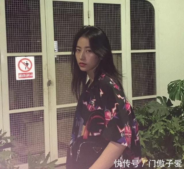 「时髦」春夏必备单品来袭,大家都想穿的衬衫时髦全攻略,get!