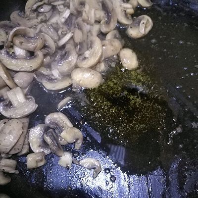  『黑胡椒』黑胡椒牛柳意大利面