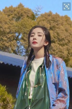  『妆容』明星穿搭往往让人眼前一亮,让你涨姿势的穿搭方式有哪些?