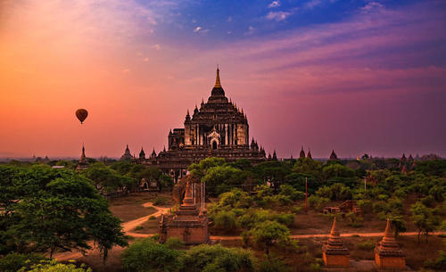 隐匿在东南亚的秘境，在这座古城里看次日出，就仿佛进入童话！