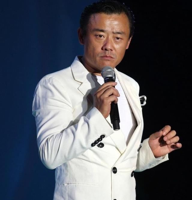 周立波微博晒电话录音，揭唐爽谎言！网友：这录音是合成的？