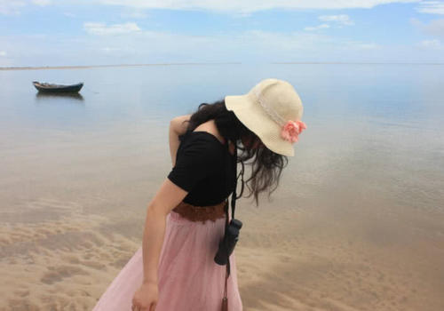 世界上“最神奇”的沙漠，鱼虾成群，沙漠湖泊随季节交替变换