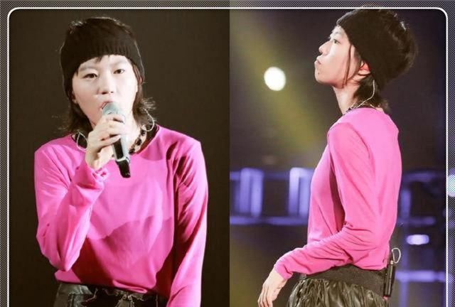 窦靖童终于穿了粉红衣服，很可爱，很美