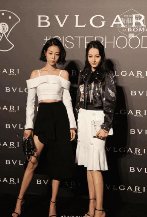 颜值超高的迪丽热巴还是输给了李溪芮的大长腿，美腿实力抢镜