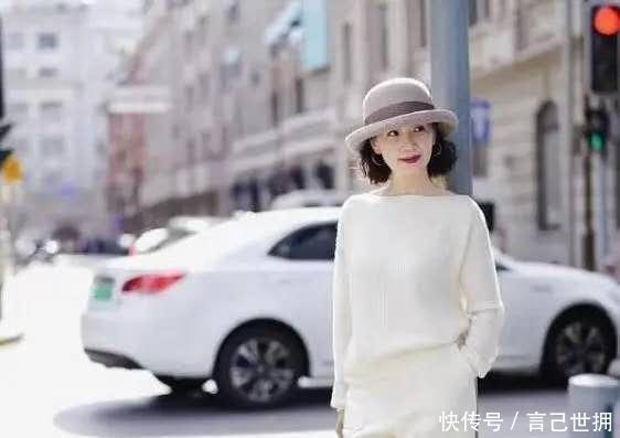 【女人】过了40岁容易“显老”的女人,瞧瞧三木妈妈穿搭,优雅减龄真洋气