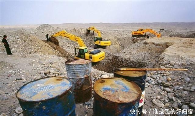 中国“价值连城”的河！流淌了千万年，藏着中国“最美”的白玉