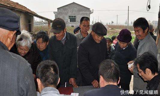 农民高额退休金来了！5类人可领取，按月发放，最高可达6000元！