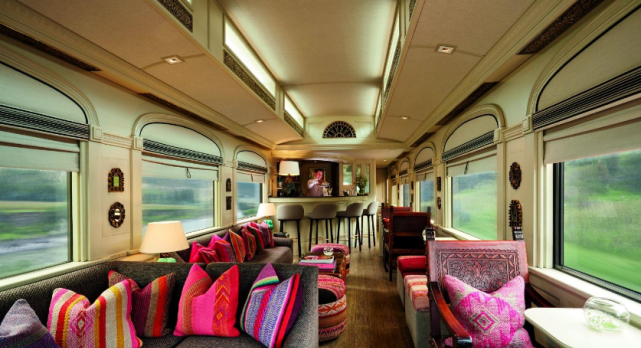 下暴雪时，为什么高铁依然运行，火车和高速却停运？看完恍然大悟