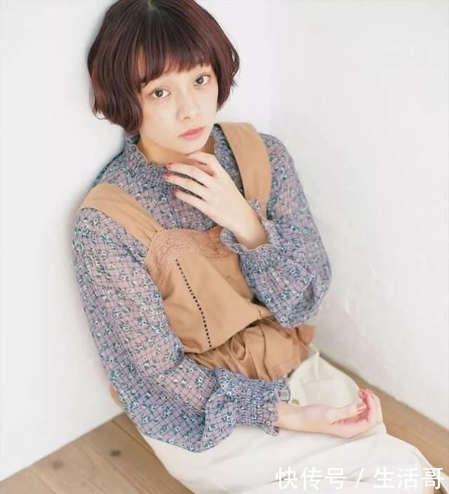  『最合适』春天穿衣搭配：?日本国漂亮小姐姐共享最合适个子矮的女生的春天穿衣搭配！