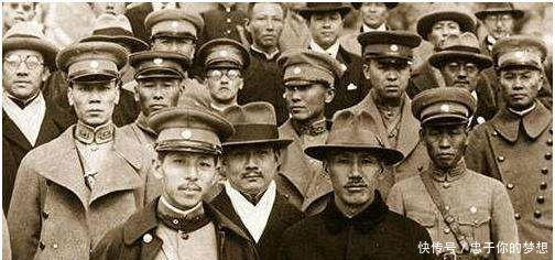 张学良去台湾后到死都没再回大陆,只因此人对