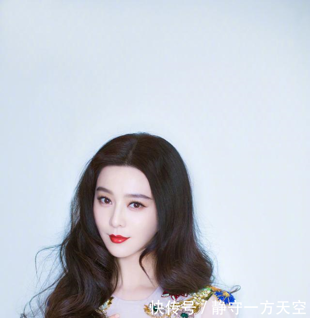 范冰冰为澄清谣言，竟自爆缺点，这个部位是她颜值最大的短板