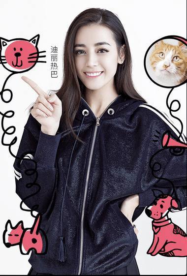 热巴这次穿的花裙子难度太高，异域风情不是你想穿就能穿得出来！