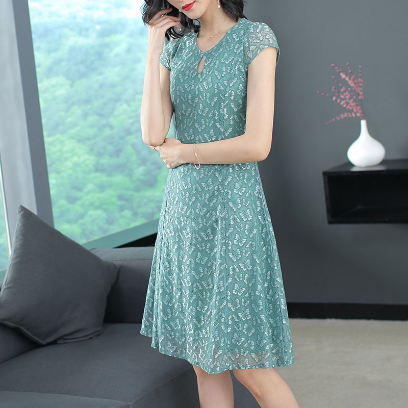 今年特火的连衣裙，一款比一款透气凉快，难怪小姨一下买5件