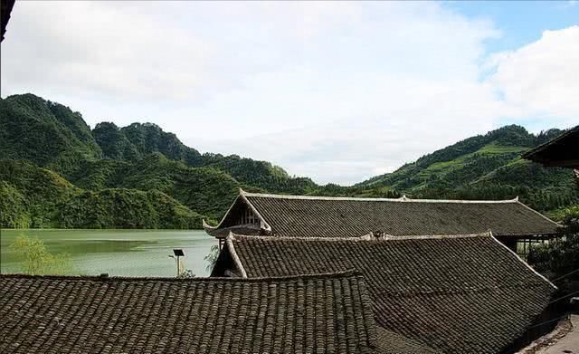 重庆竟隐藏着“中国最美山寨”,比凤凰古城更古朴、比丽江更清雅