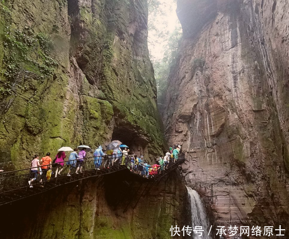 第一个破产的5A景区,负债几亿还不起,游客不宰客就开不下去