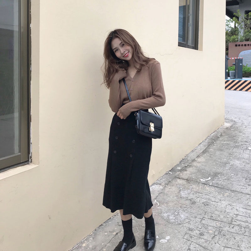 太美了，这个模特太美了，欧货装随意穿都美，连侧影都美翻了