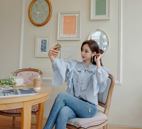 女神孙允珠，谧蓝风信子文艺青春海浪衬衫