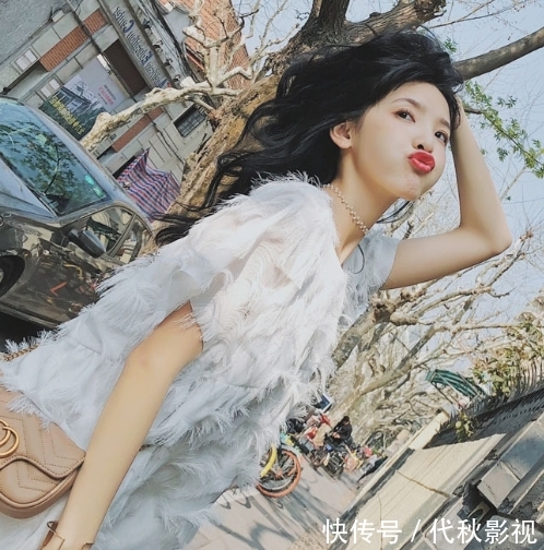 『错过』约会穿什么样的连衣裙好看?这几款千万不能错过