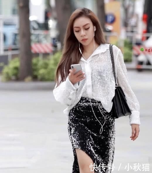 『美女』街拍美女:孤独的感觉之所以如此之重,只是因为想得太深!