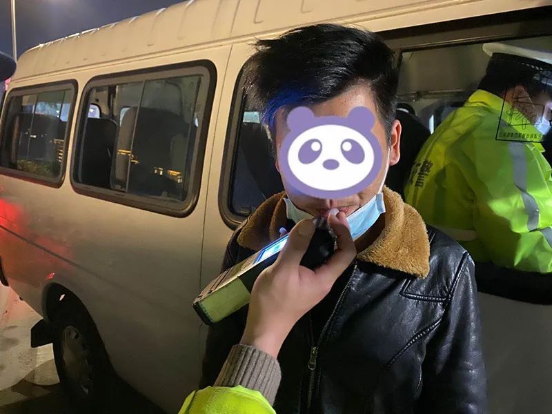 【通知】“我喝得少在前面探路,一有情况就通知你!”结果……