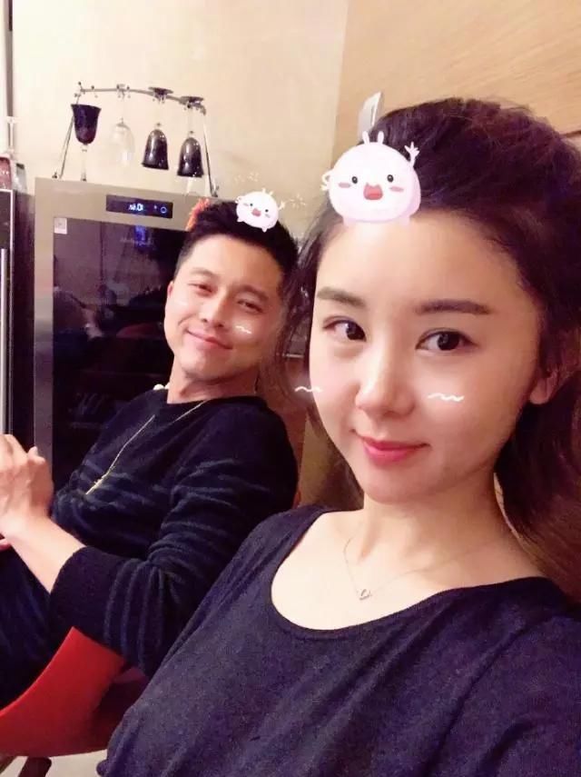 「华丽」王雷和李小萌低调幸福的婚姻,曾让宋丹丹感动落泪|百家故事