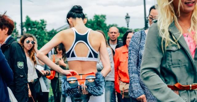 买来只穿过两次的运动服，还能这么搭？